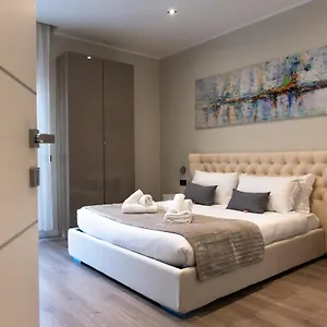 Xxiv Domus Luxury Gasthuis